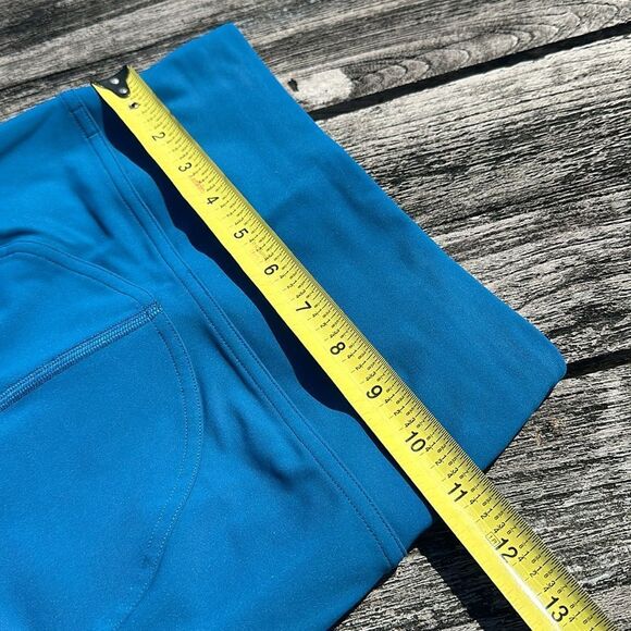 Lululemon All the Right Places High-Rise Crop 23” Capri size 2 NWT - Picture 4 of 5